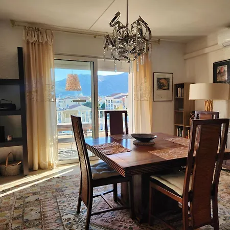 Centre De Calvi Apartment *