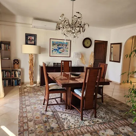 Apartment Centre De Calvi