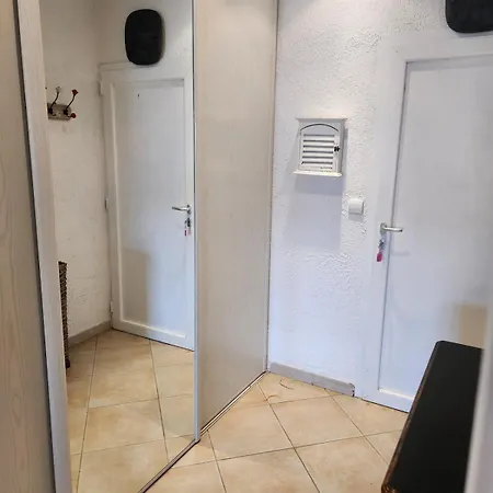 Daire Centre De Calvi (Corsica)