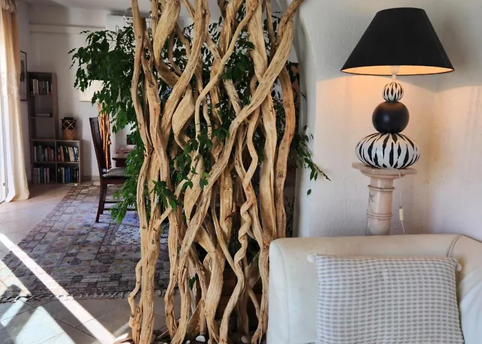 Apartment Centre De *